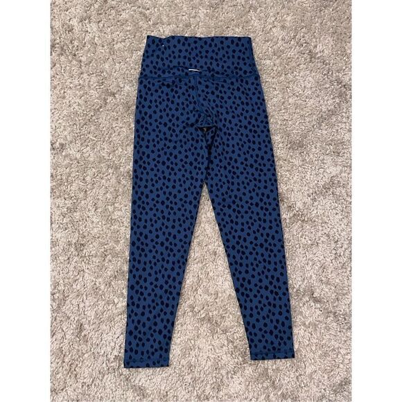EXCELLENT CONDITION Aerie Real Me Move Blue Polka Dot Print Leggings Size S - Picture 5 of 6